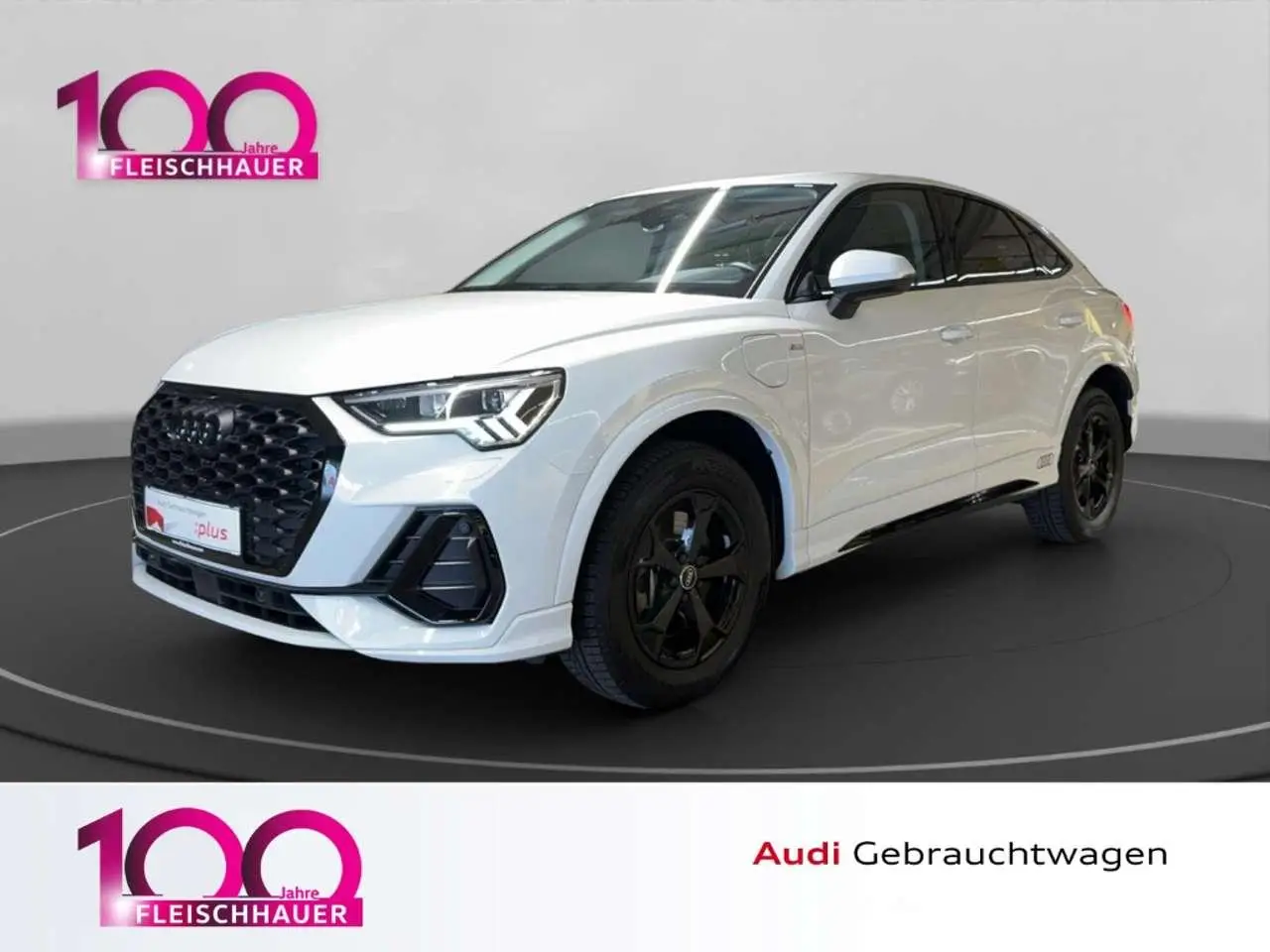 Photo 1 : Audi Q3 2021 Hybrid