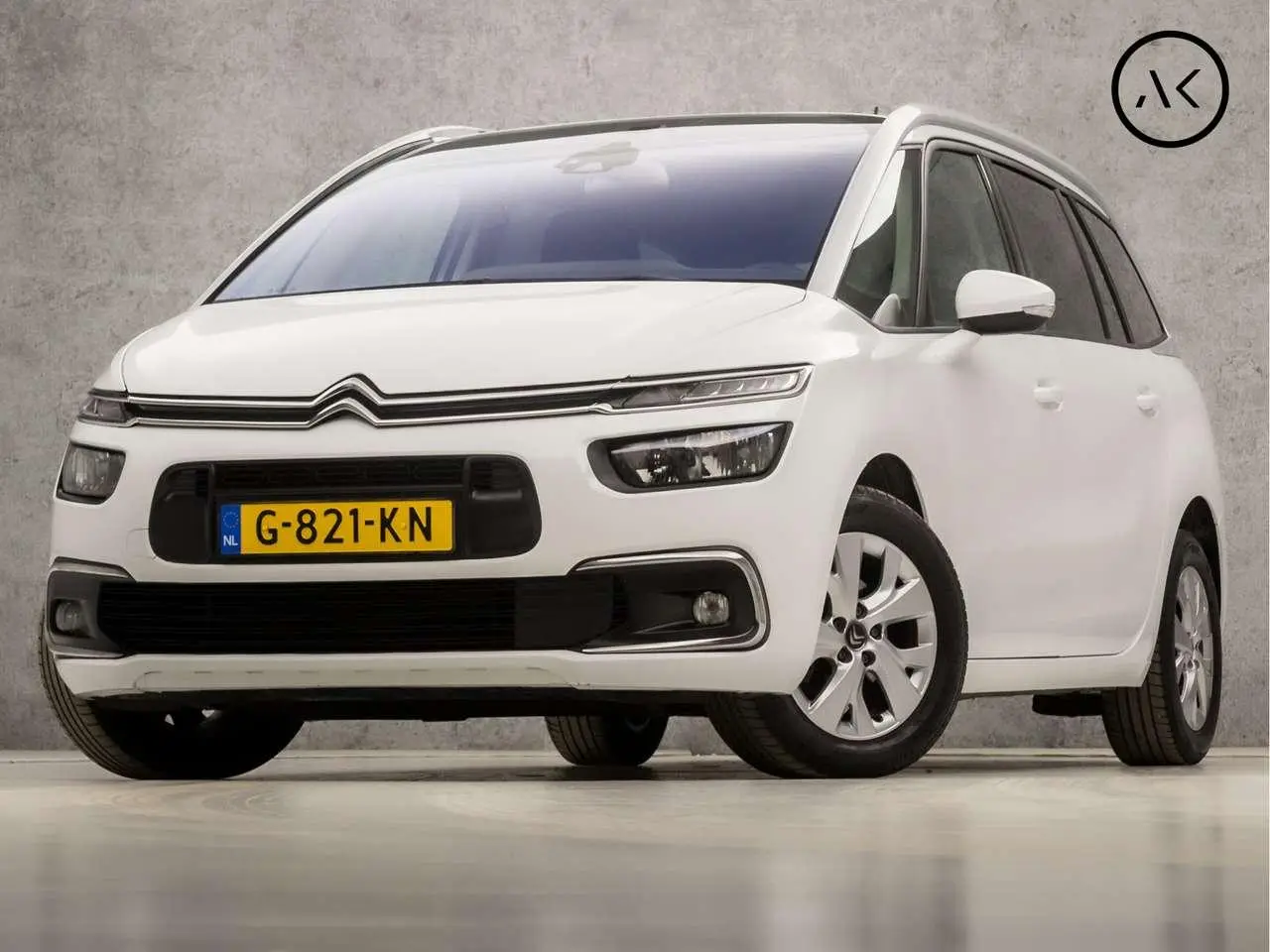 Photo 1 : Citroen C4 2019 Essence