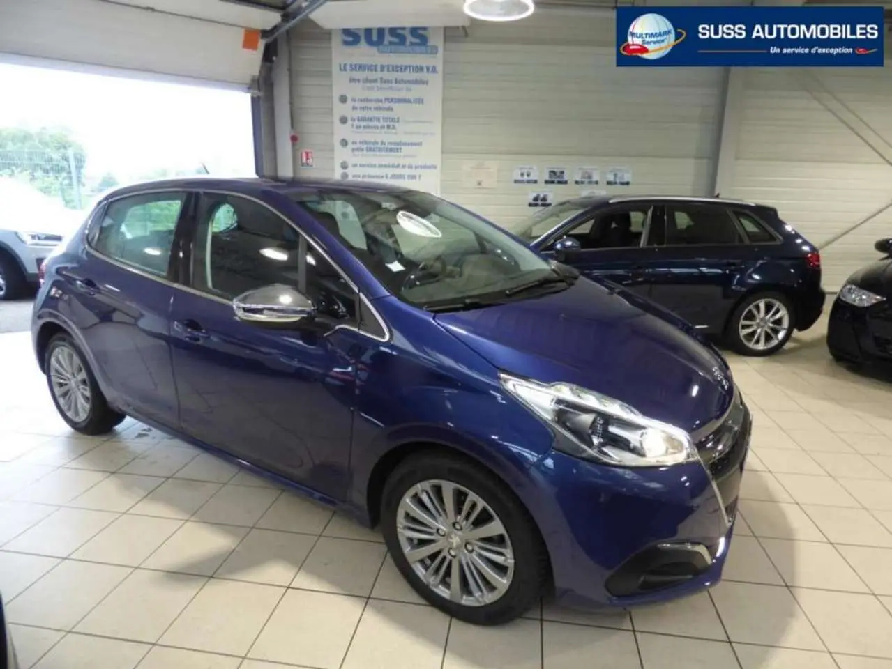 Photo 1 : Peugeot 208 2016 Petrol