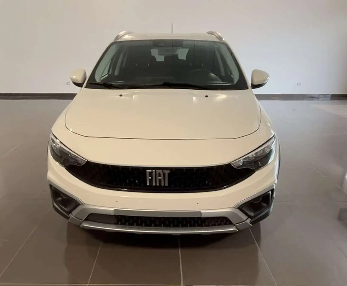 Photo 1 : Fiat Tipo 2023 Diesel