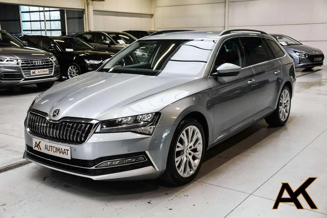 Photo 1 : Skoda Superb 2021 Hybrid