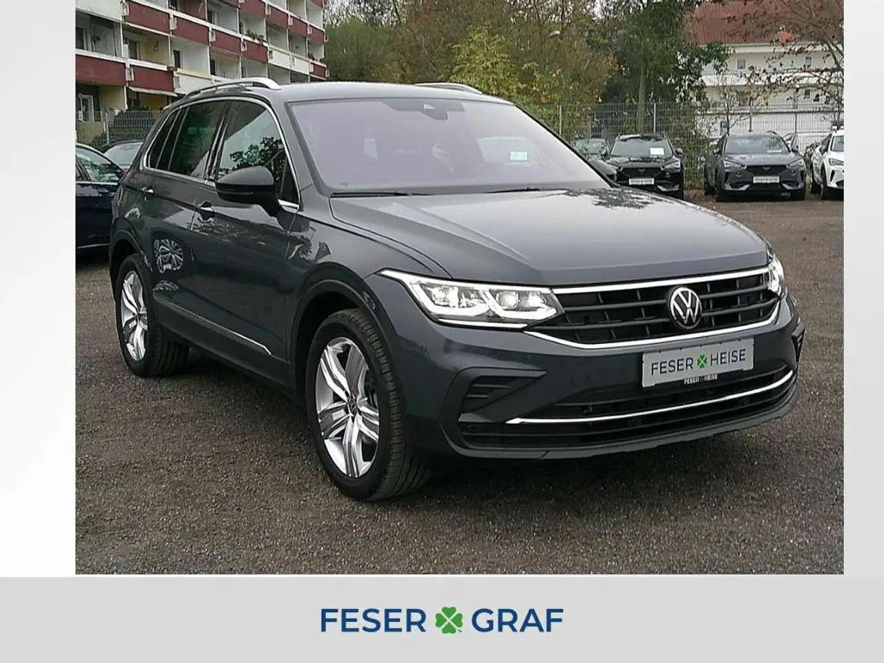 Photo 1 : Volkswagen Tiguan 2024 Essence