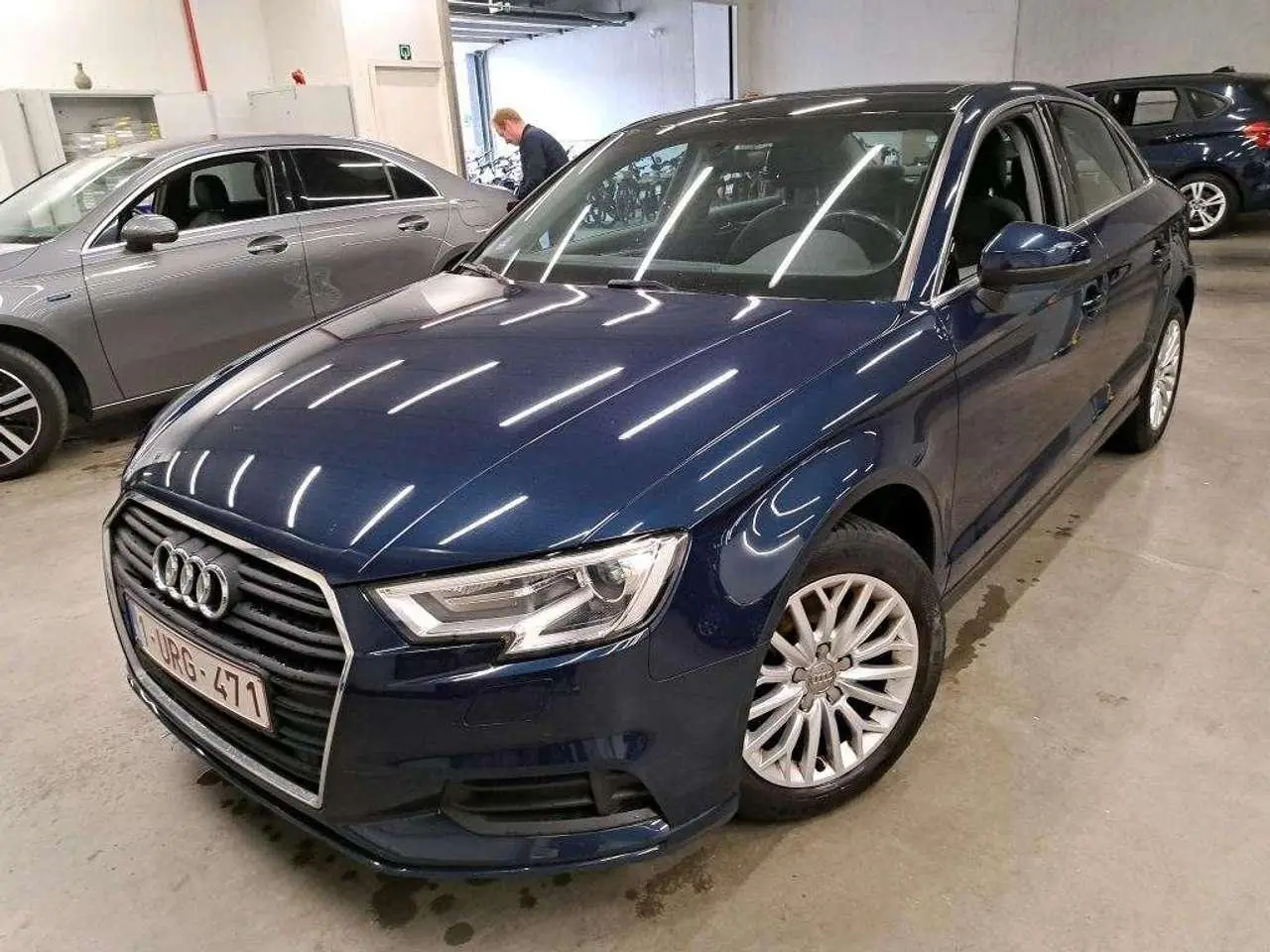 Photo 1 : Audi A3 2018 Petrol