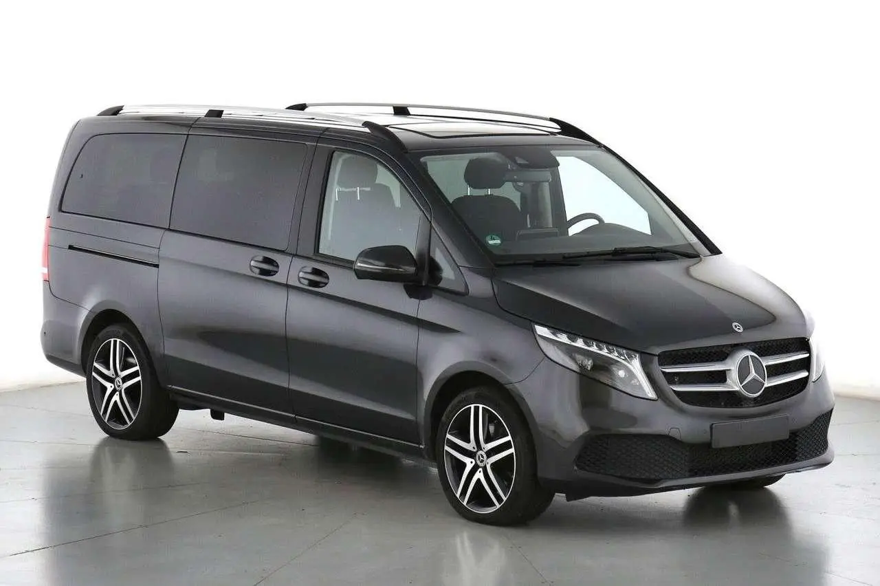 Photo 1 : Mercedes-benz Classe V 2023 Diesel