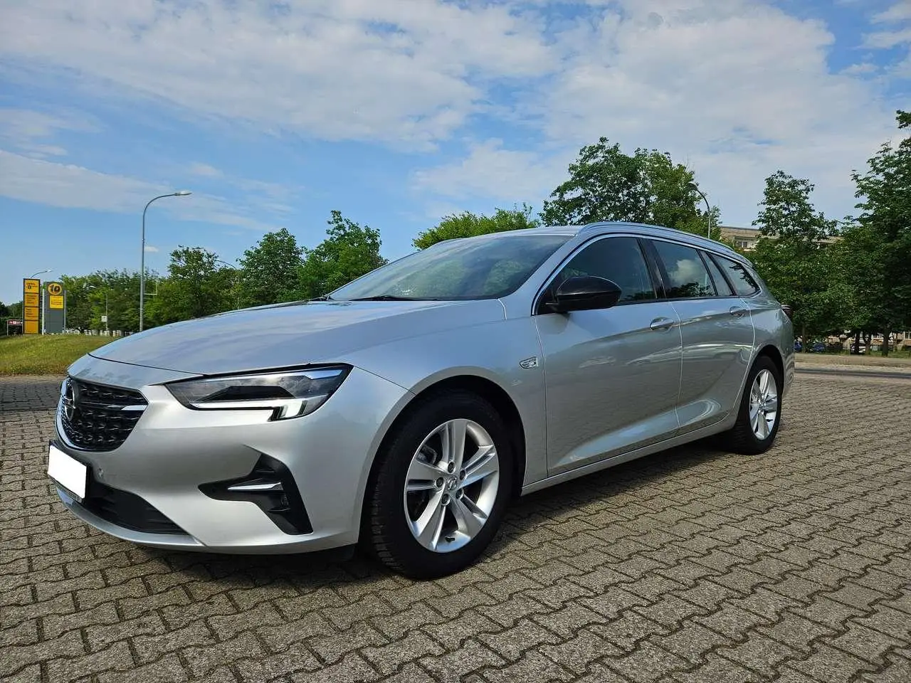 Photo 1 : Opel Insignia 2022 Petrol