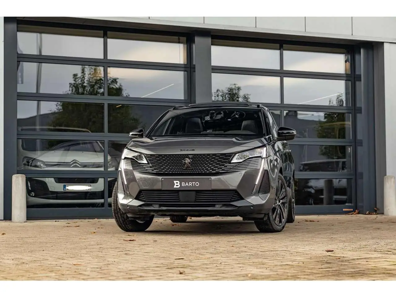 Photo 1 : Peugeot 3008 2023 Essence