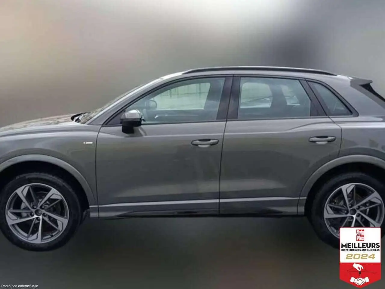 Photo 1 : Audi Q3 2024 Diesel