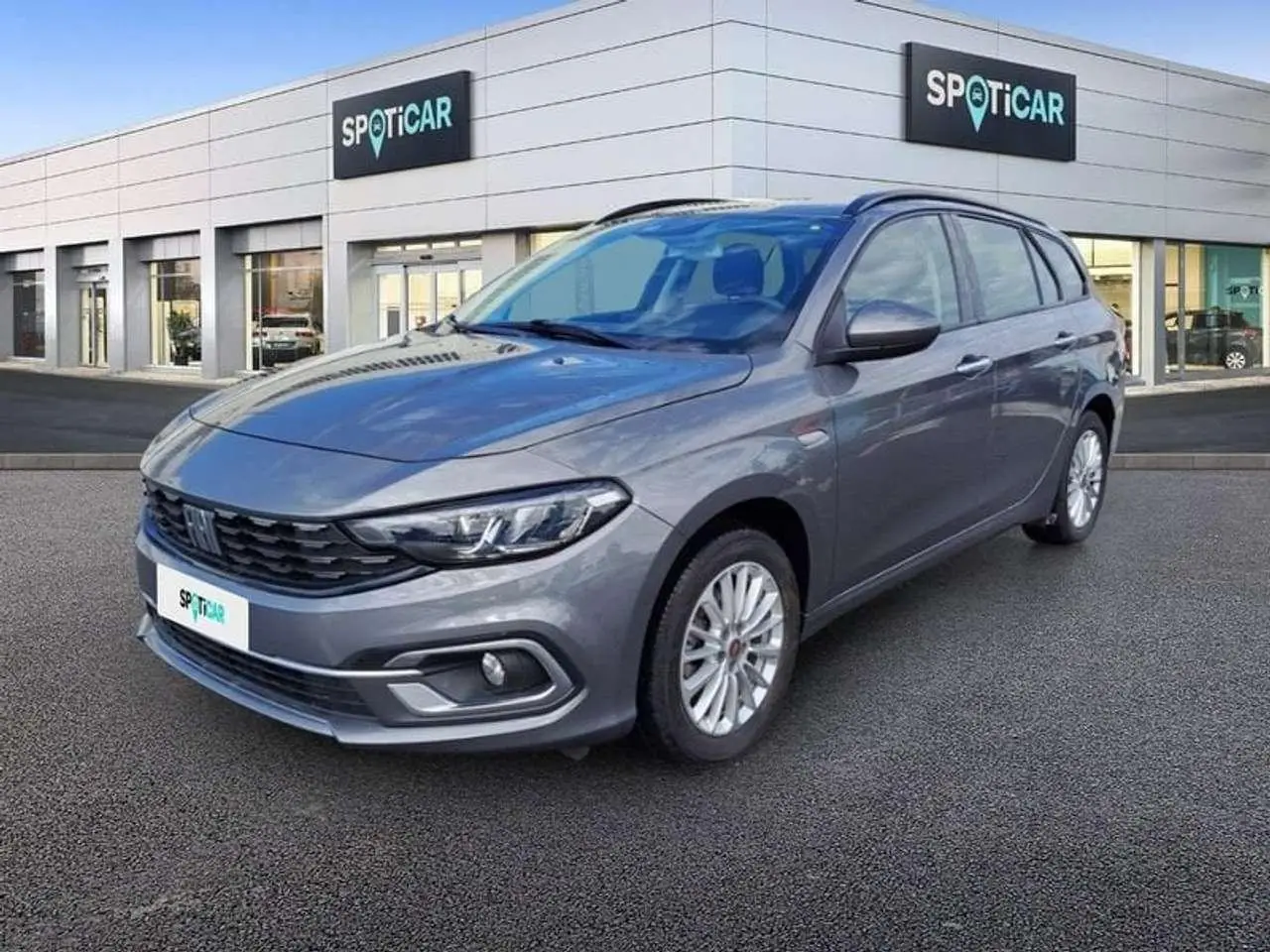 Photo 1 : Fiat Tipo 2022 Petrol