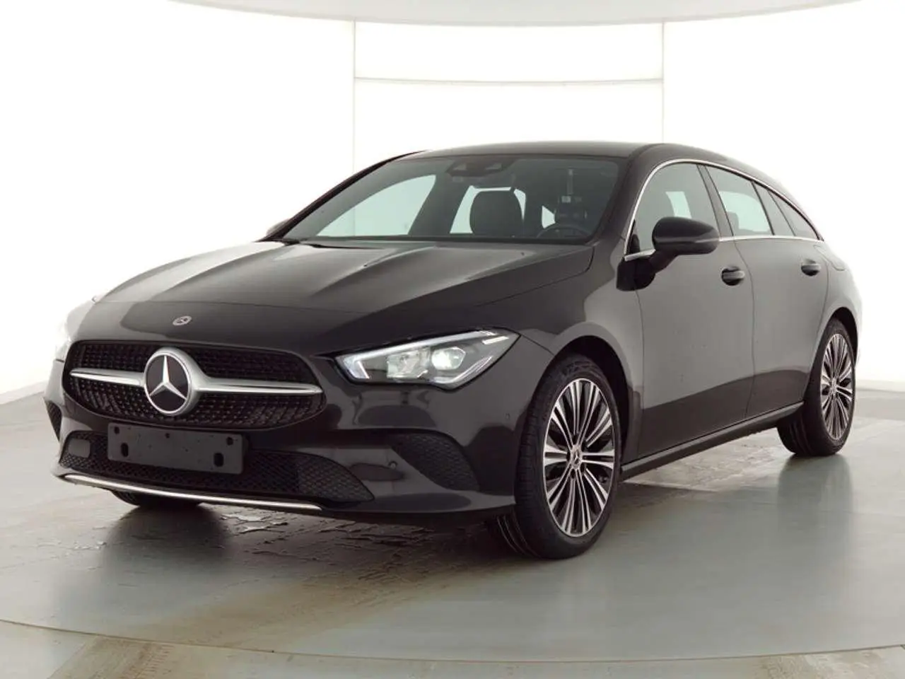 Photo 1 : Mercedes-benz Classe Cla 2023 Diesel