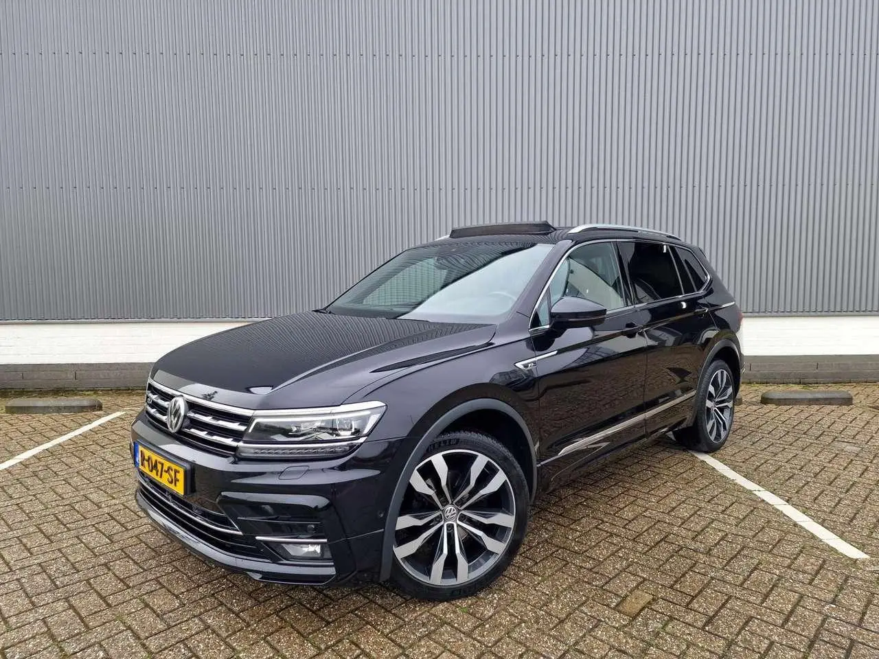 Photo 1 : Volkswagen Tiguan 2018 Petrol