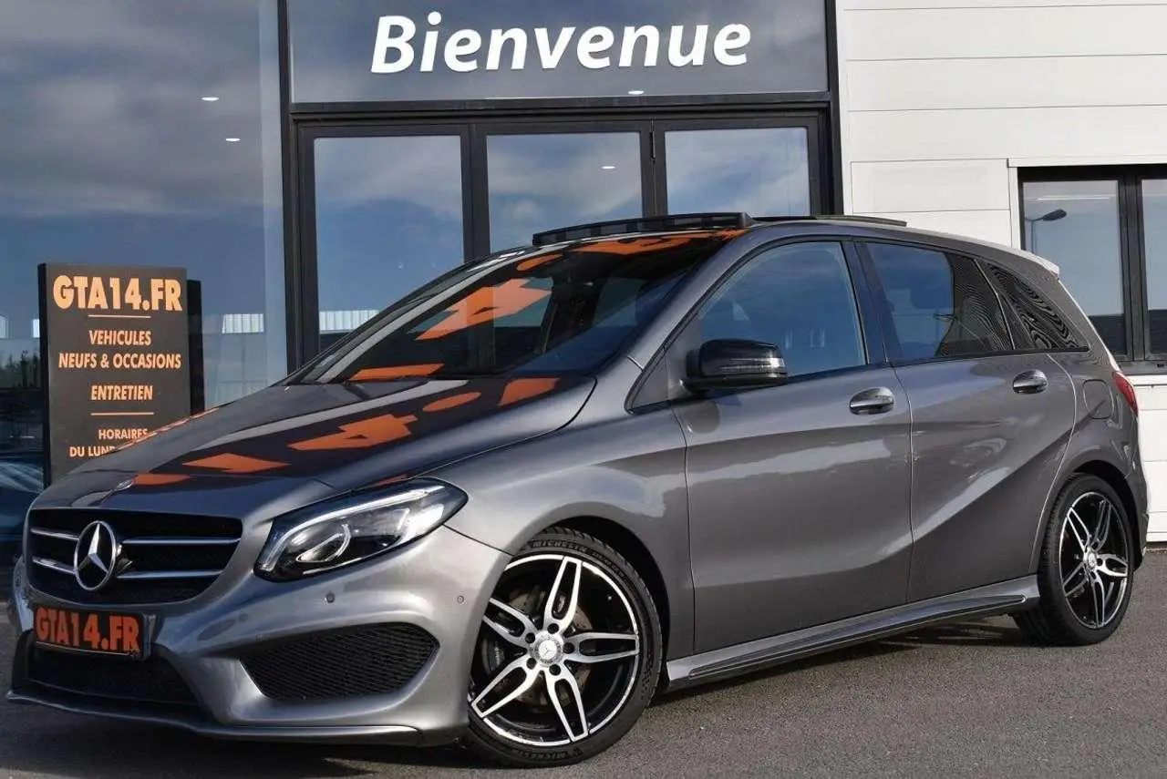 Photo 1 : Mercedes-benz Classe B 2017 Essence