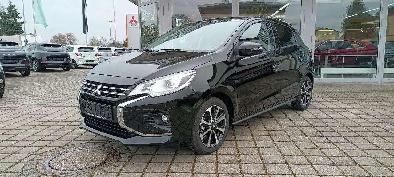 Photo 1 : Mitsubishi Space Star 2023 Petrol