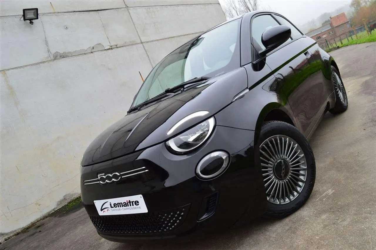 Photo 1 : Fiat 500 2022 Électrique