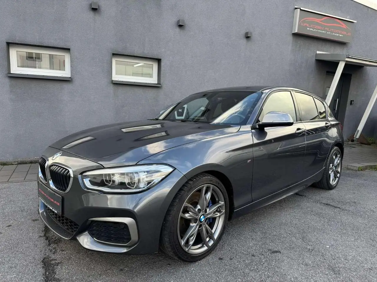 Photo 1 : Bmw Serie 1 2016 Petrol