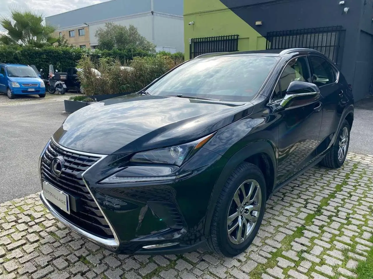 Photo 1 : Lexus Nx 2019 Hybrid