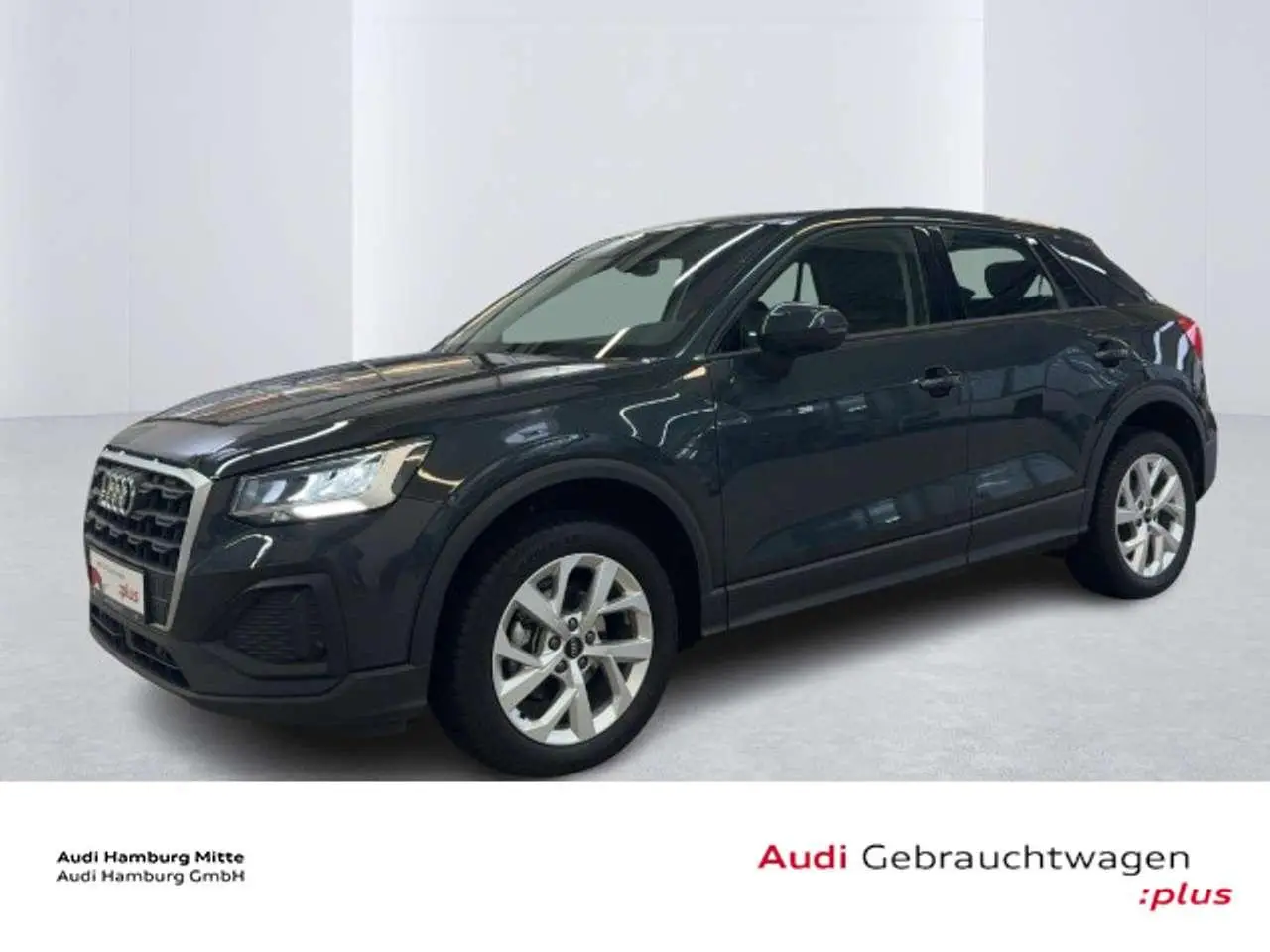 Photo 1 : Audi Q2 2021 Petrol