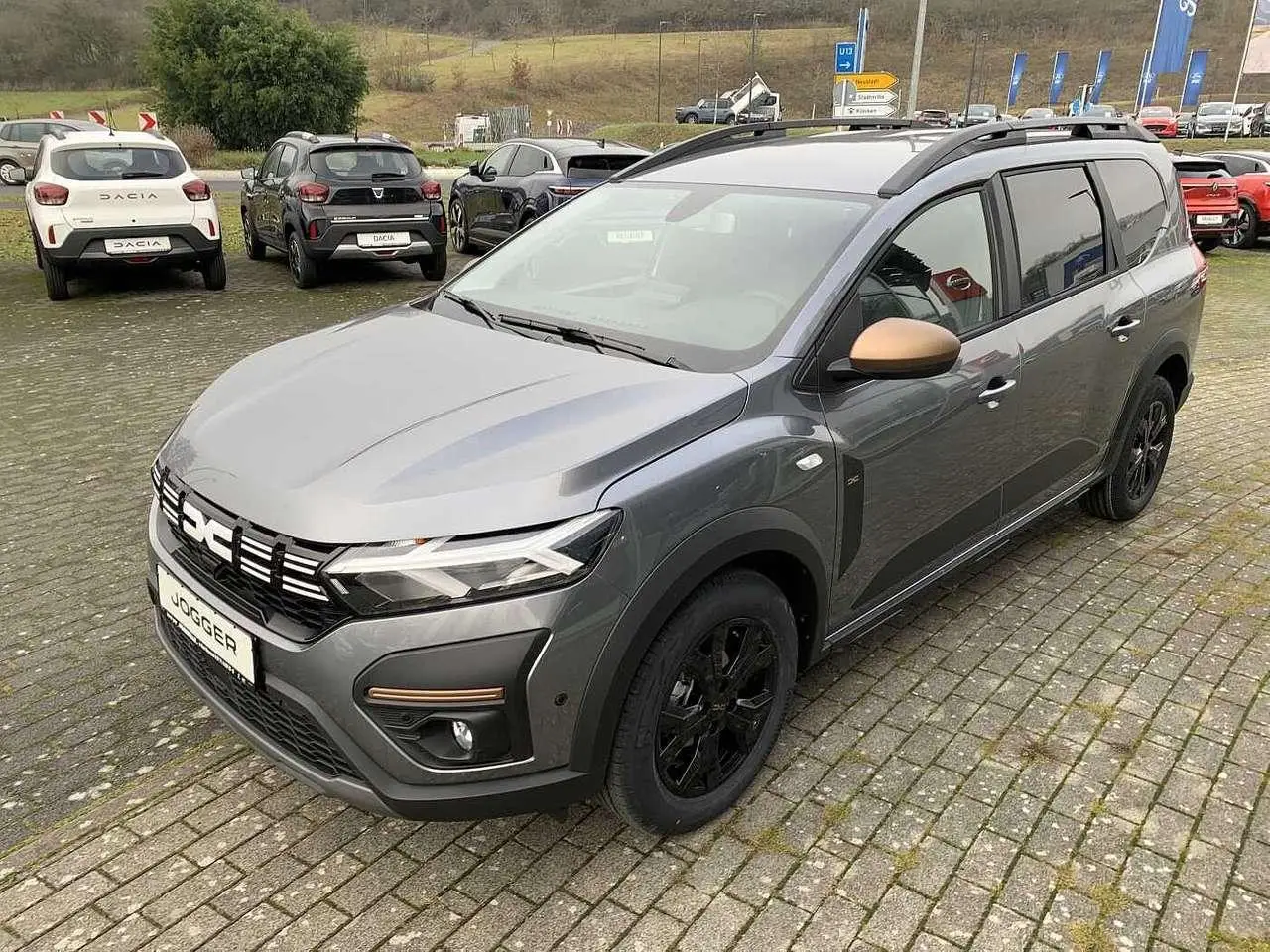 Photo 1 : Dacia Jogger 2024 Hybrid