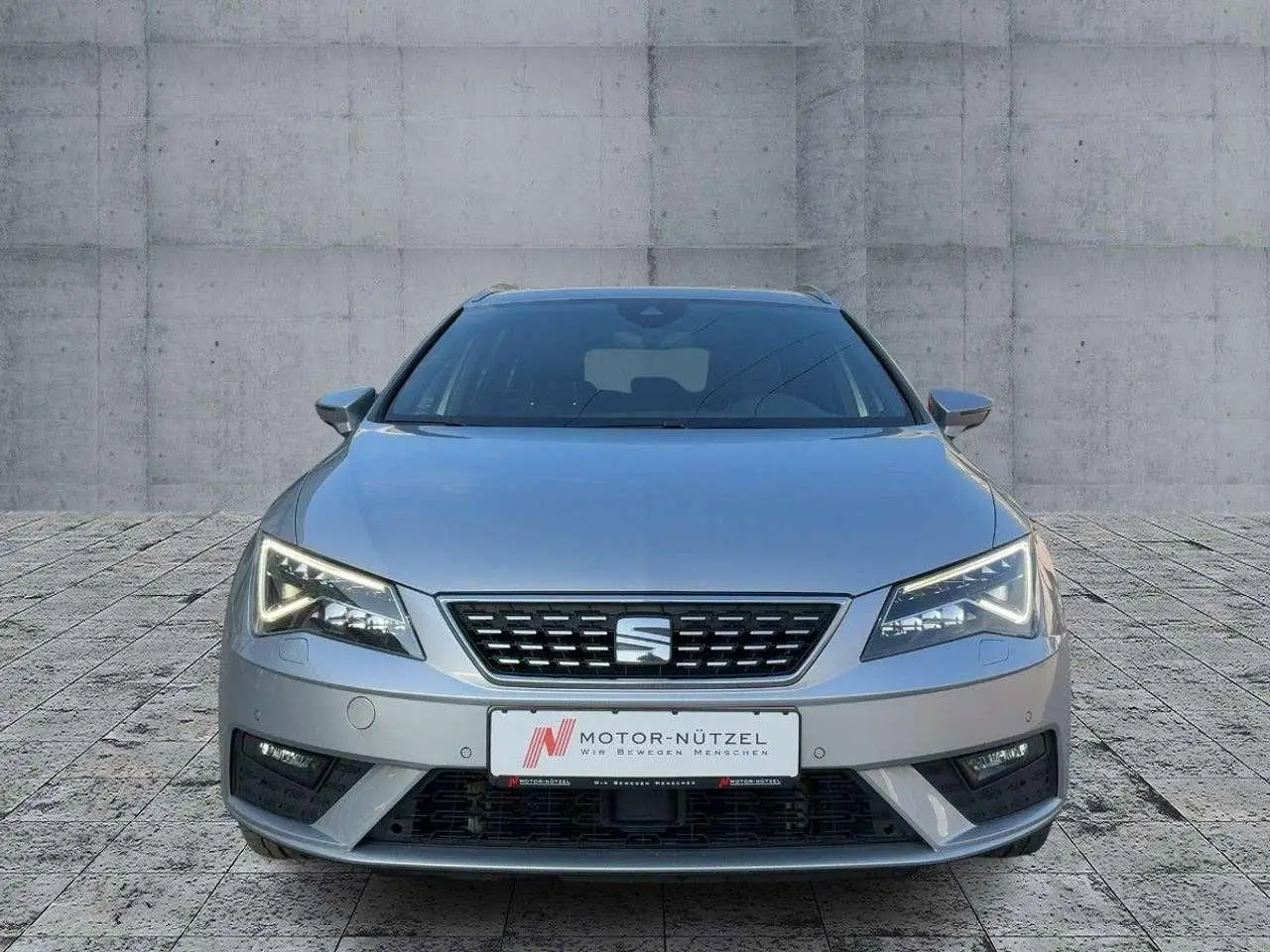 Photo 1 : Seat Leon 2019 Petrol