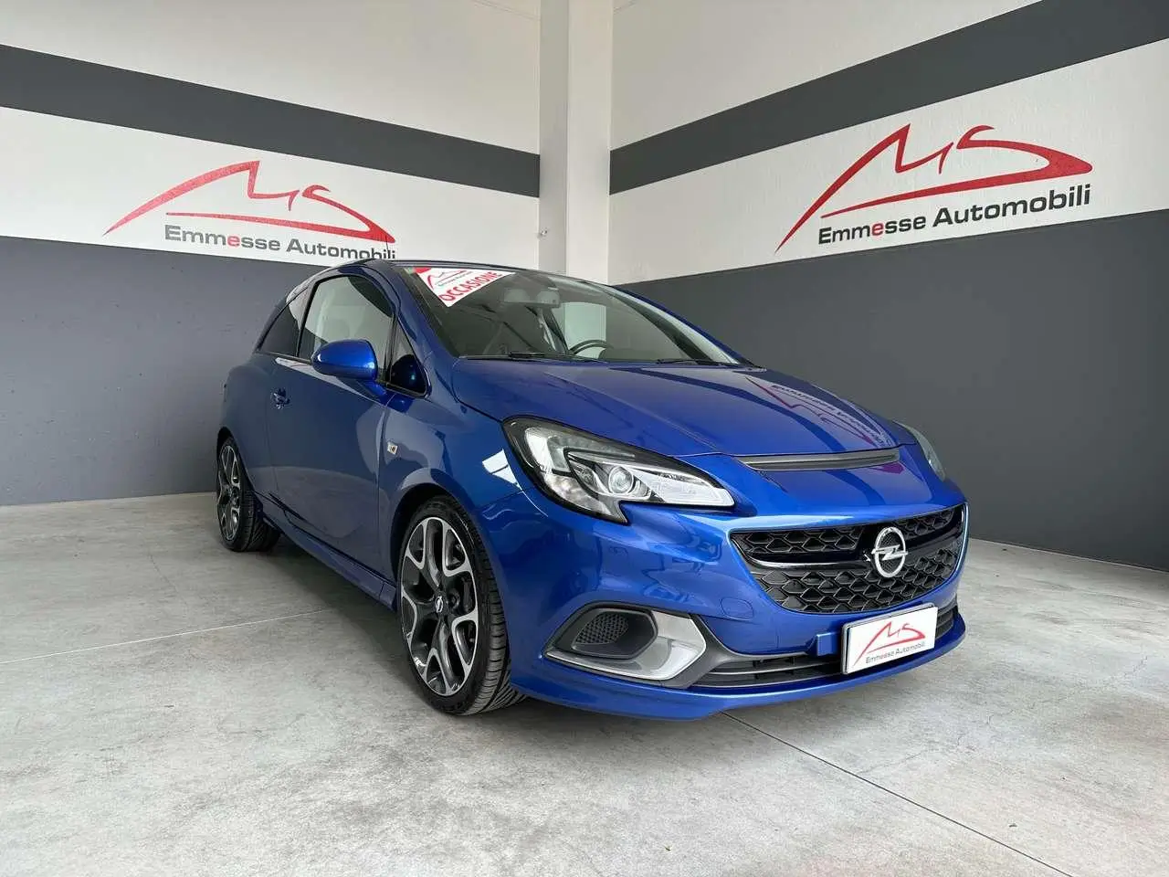 Photo 1 : Opel Corsa 2015 Petrol