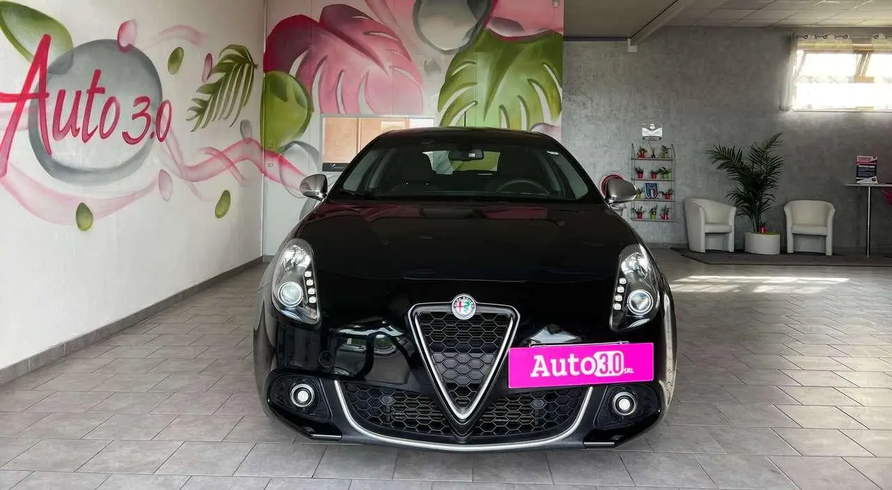 Photo 1 : Alfa Romeo Giulietta 2020 Essence