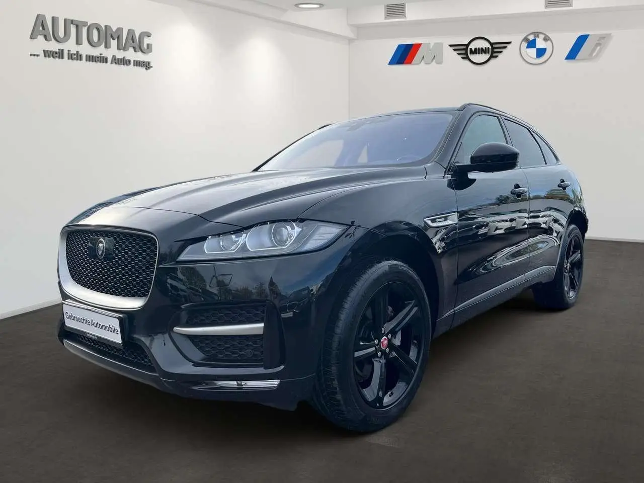 Photo 1 : Jaguar F-pace 2019 Autres