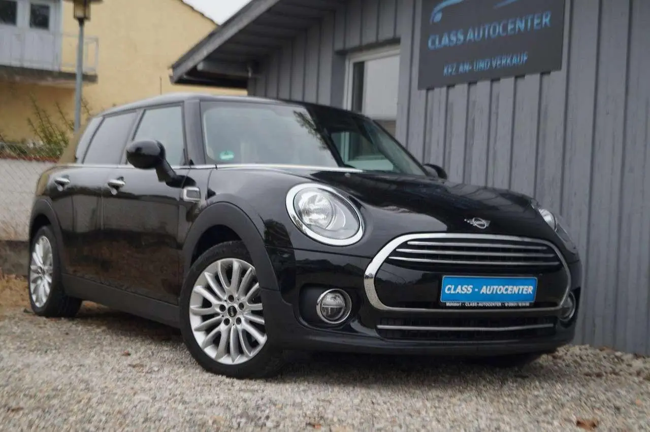 Photo 1 : Mini Cooper 2018 Diesel