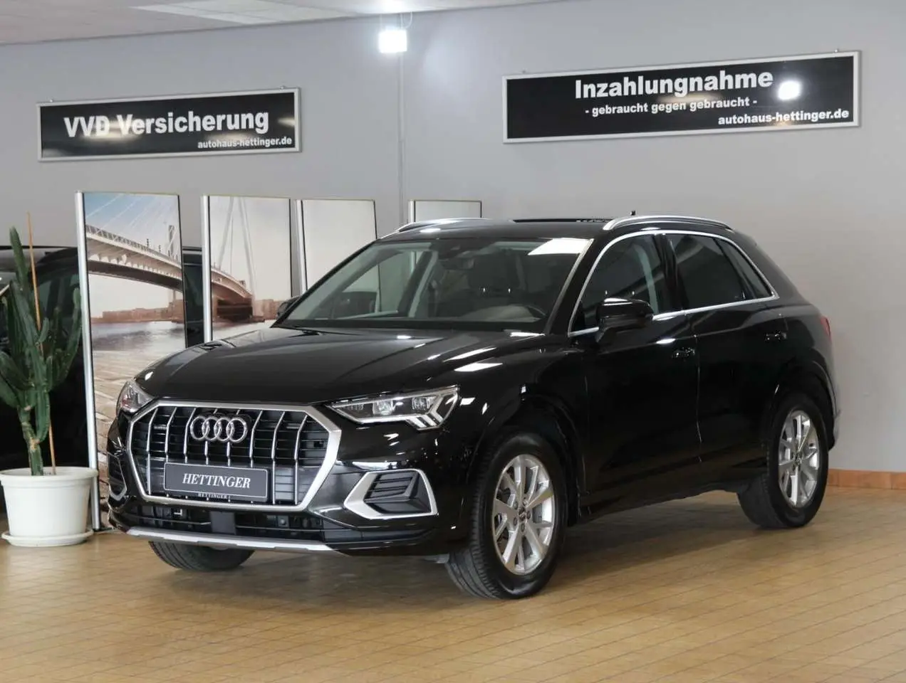 Photo 1 : Audi Q3 2019 Petrol