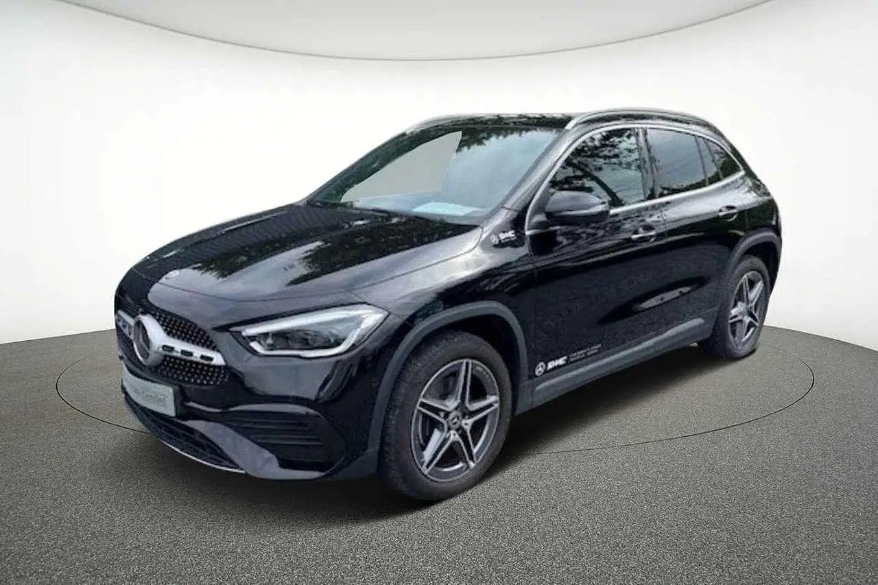 Photo 1 : Mercedes-benz Classe Gla 2023 Hybride