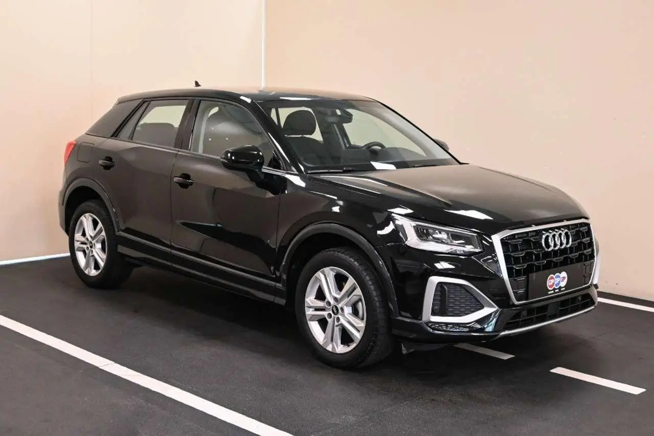 Photo 1 : Audi Q2 2021 Petrol