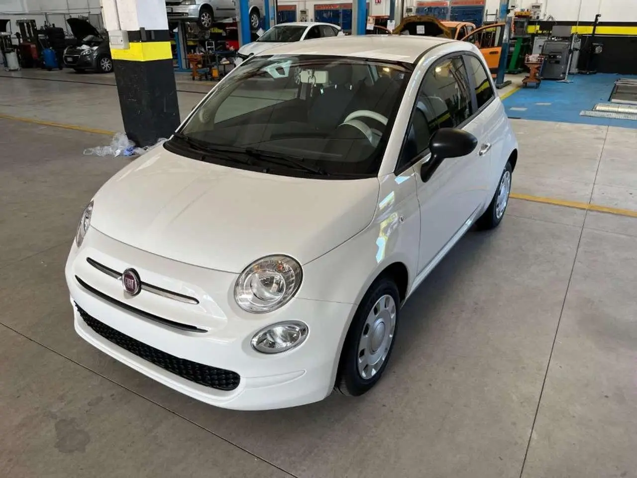 Photo 1 : Fiat 500 2023 Hybrid