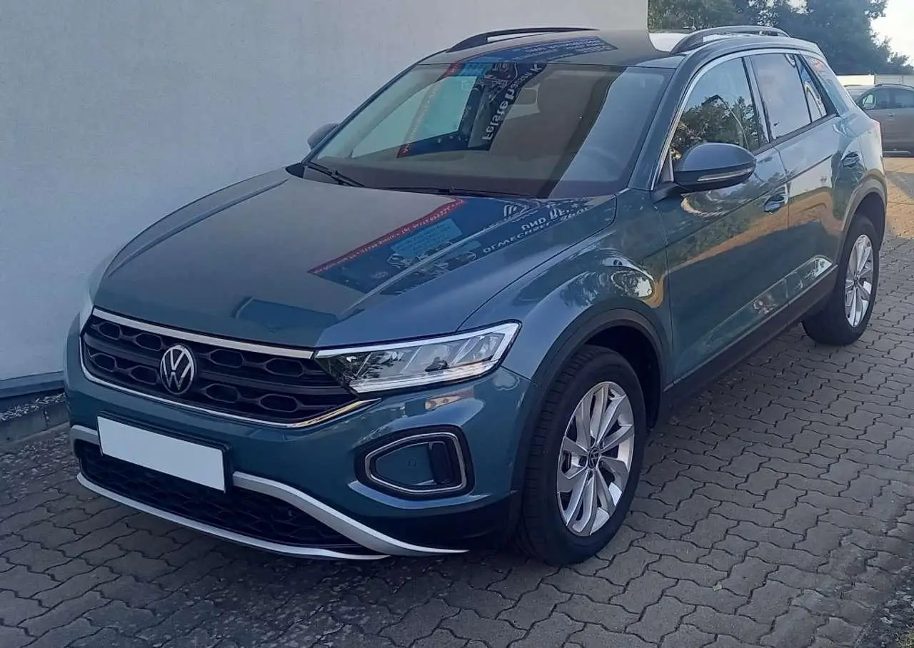 Photo 1 : Volkswagen T-roc 2023 Petrol