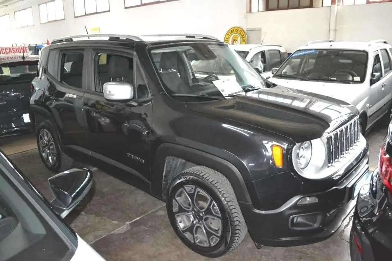 Photo 1 : Jeep Renegade 2015 Diesel