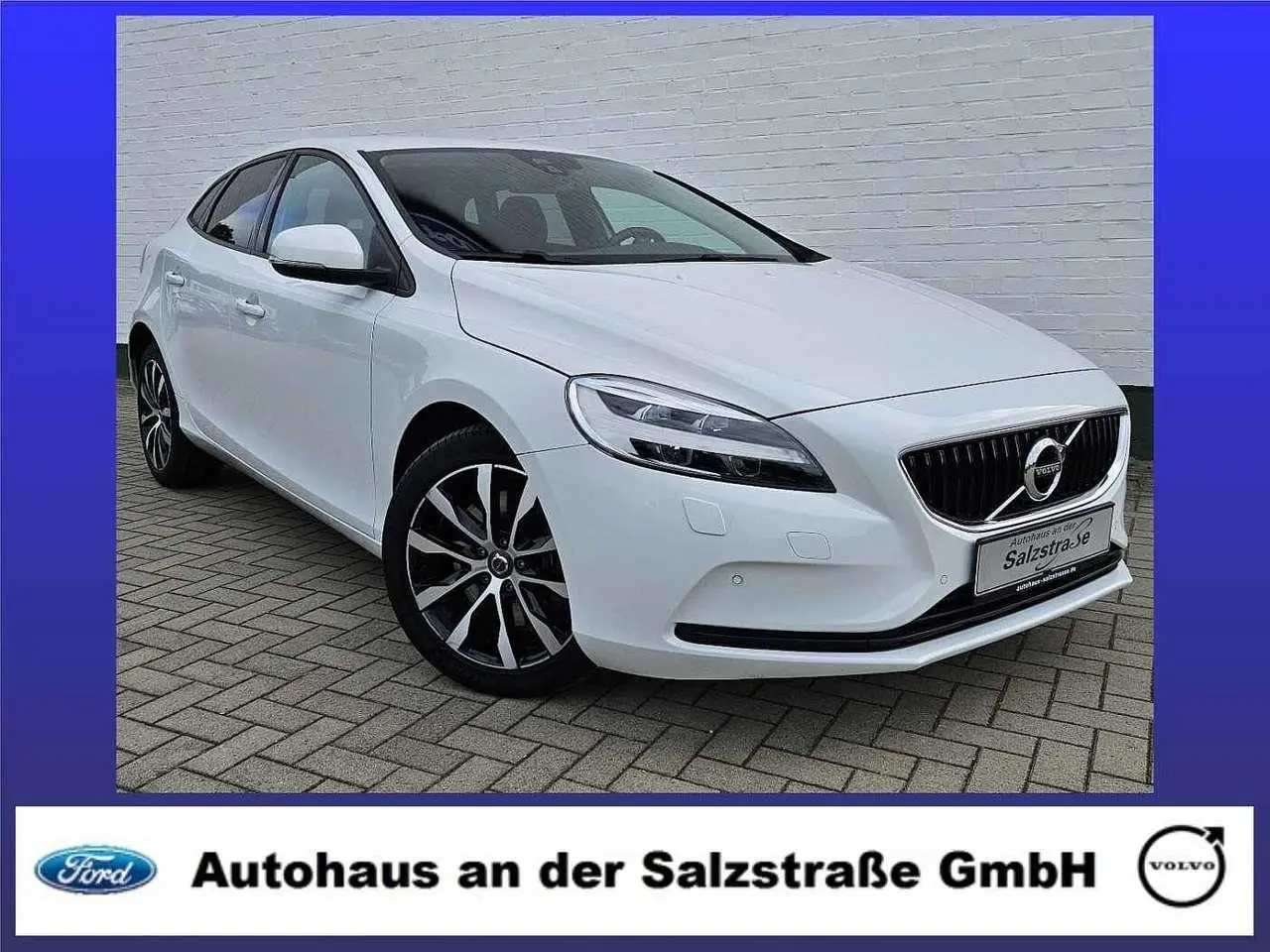 Photo 1 : Volvo V40 2019 Petrol