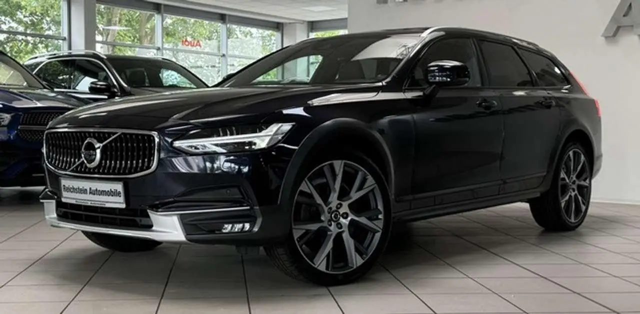 Photo 1 : Volvo V90 2019 Diesel