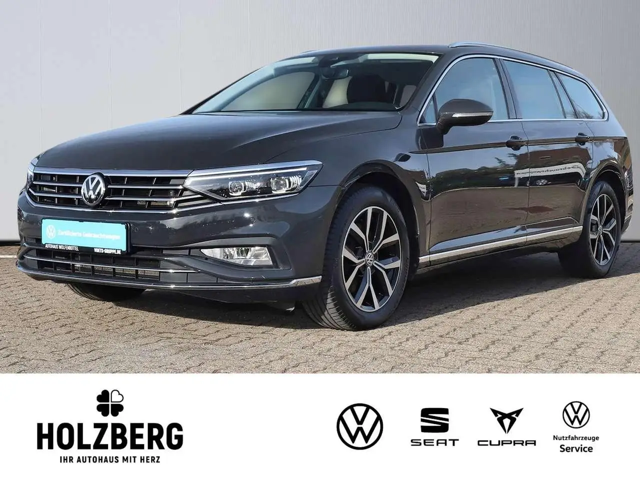 Photo 1 : Volkswagen Passat 2020 Essence