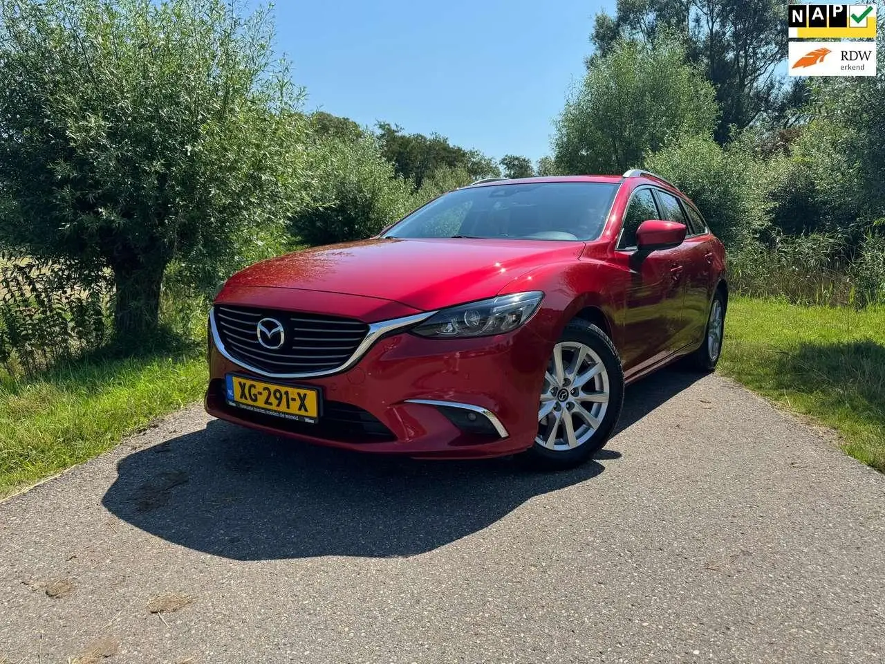 Photo 1 : Mazda 6 2016 Petrol