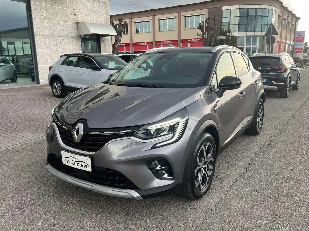 Photo 1 : Renault Captur 2022 Petrol