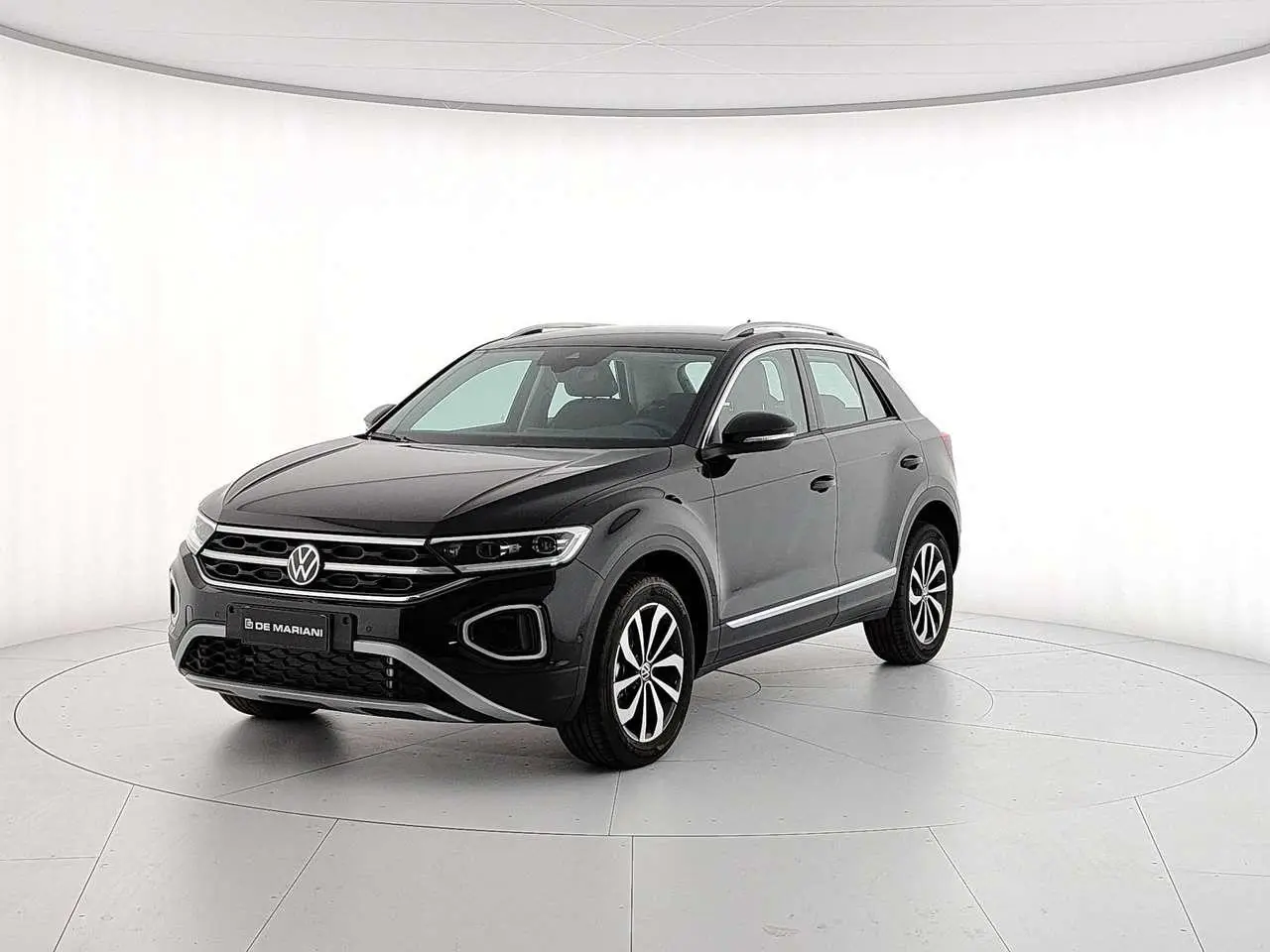 Photo 1 : Volkswagen T-roc 2024 Essence