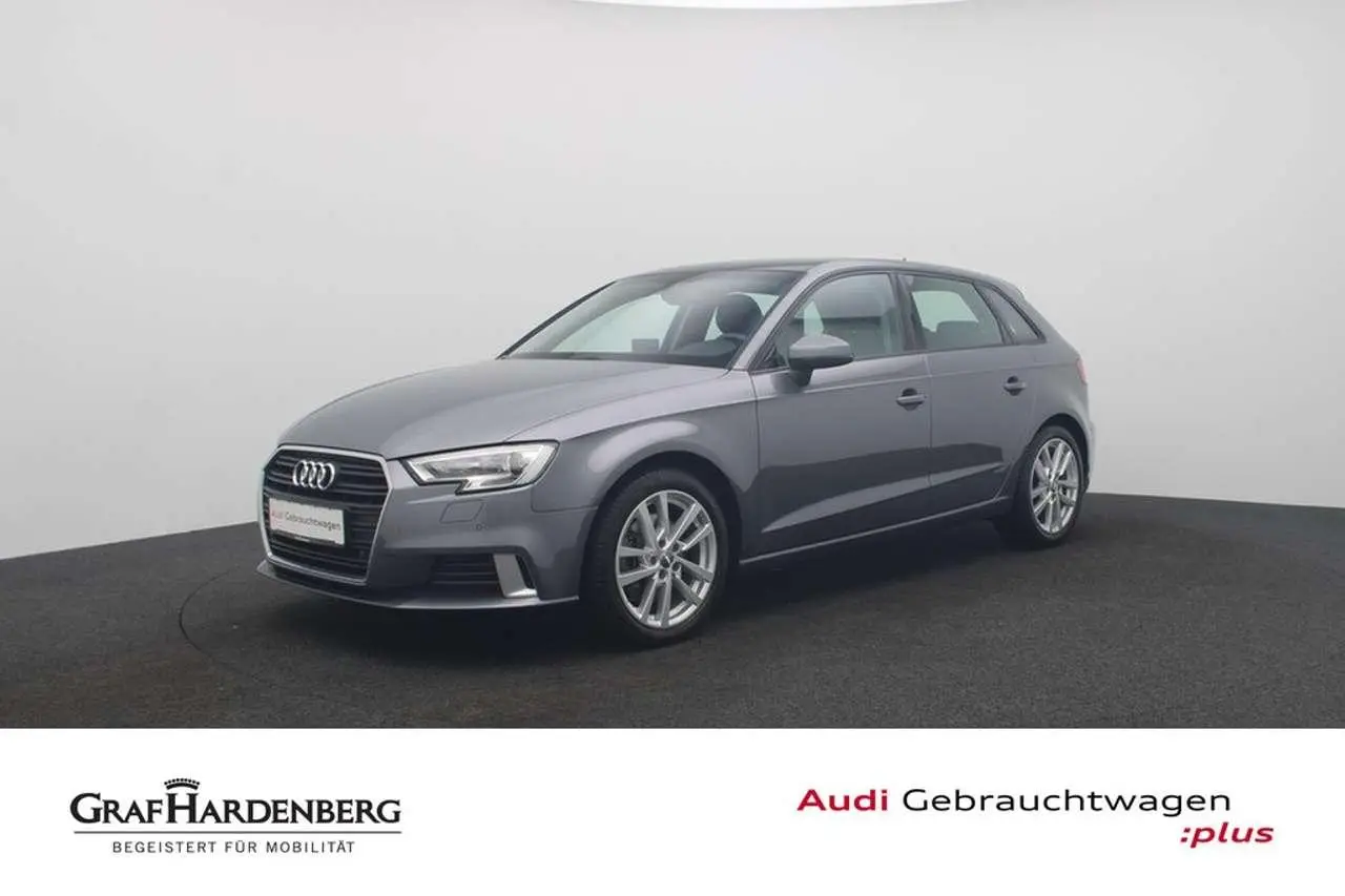 Photo 1 : Audi A3 2019 Diesel