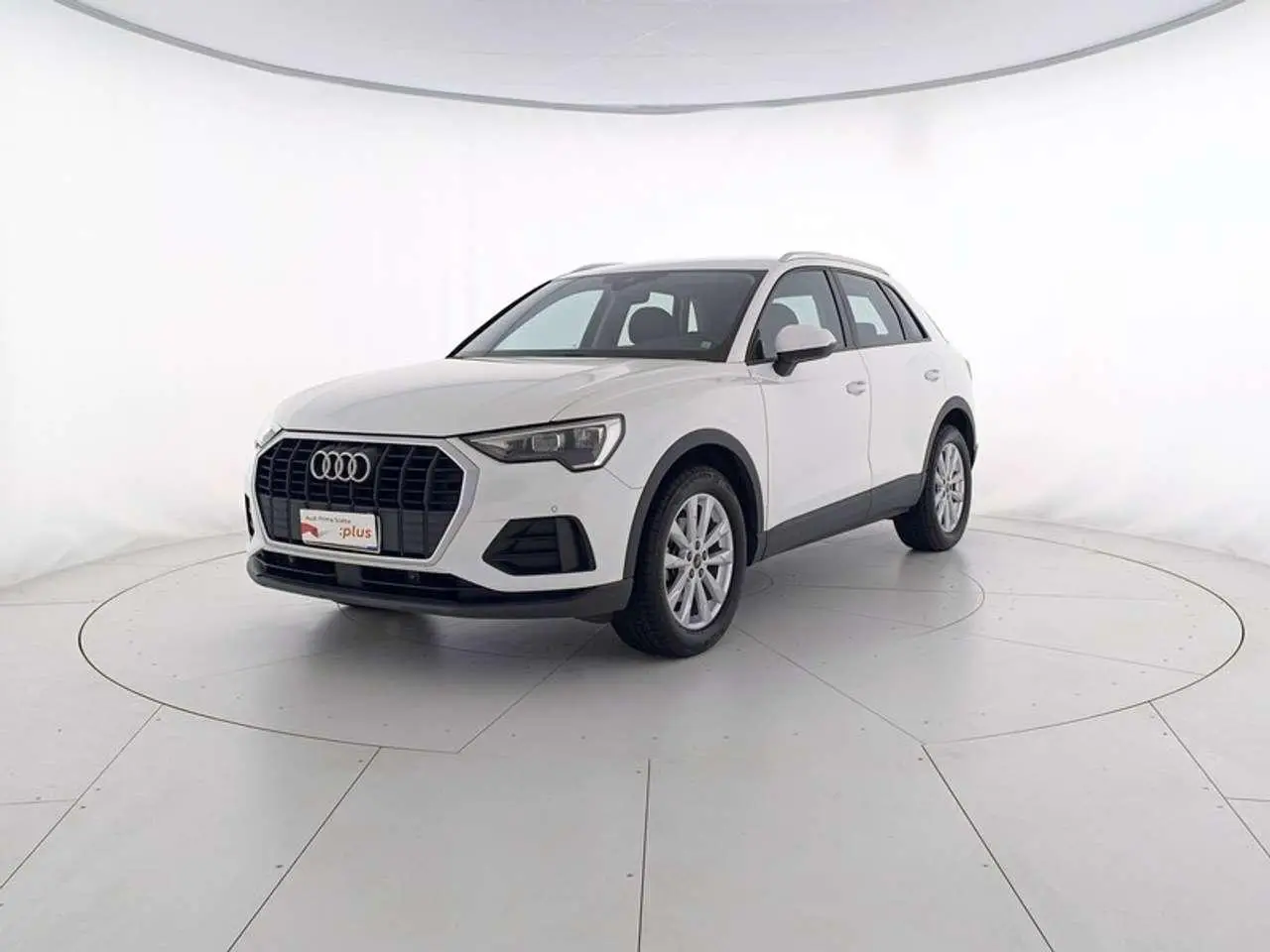 Photo 1 : Audi Q3 2021 Petrol