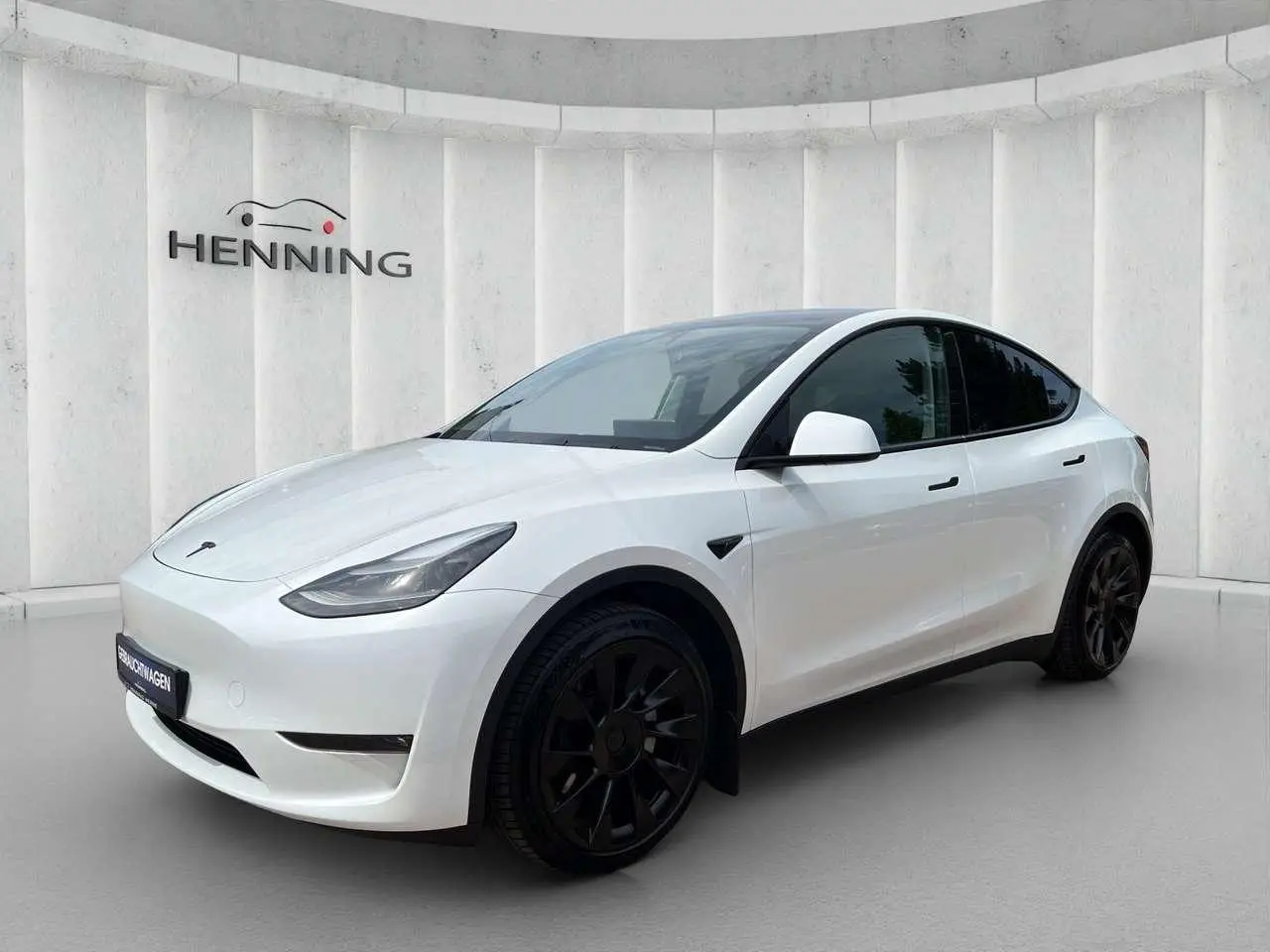 Photo 1 : Tesla Model Y 2023 Electric