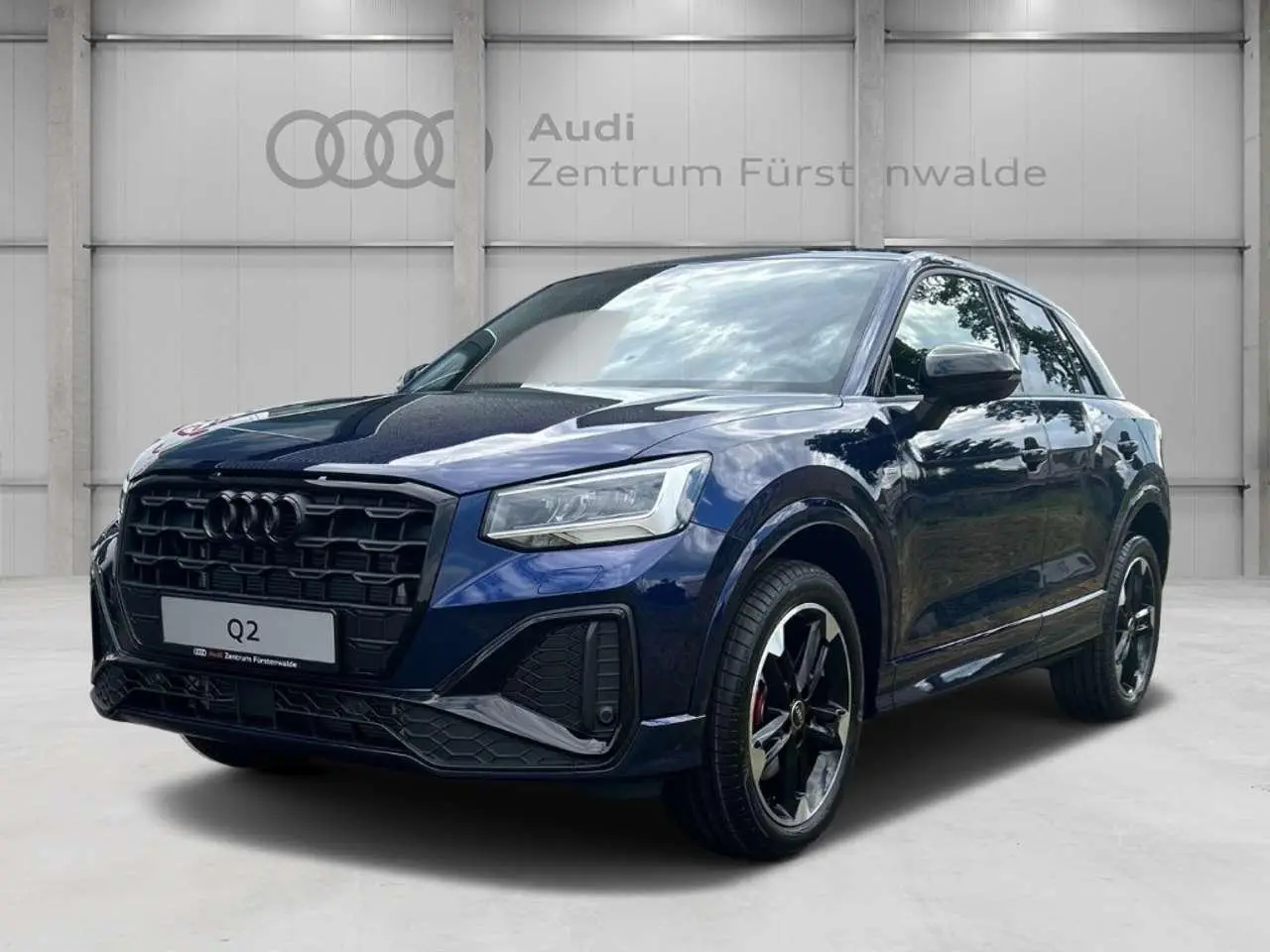 Photo 1 : Audi Q2 2024 Essence