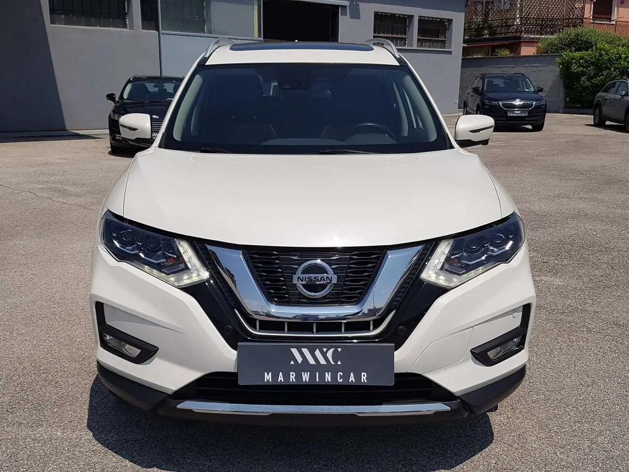 Photo 1 : Nissan X-trail 2018 Diesel