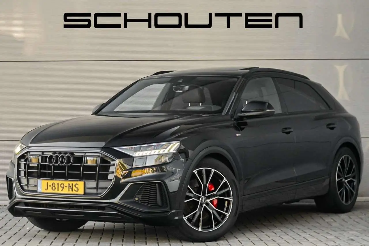 Photo 1 : Audi Q8 2019 Diesel