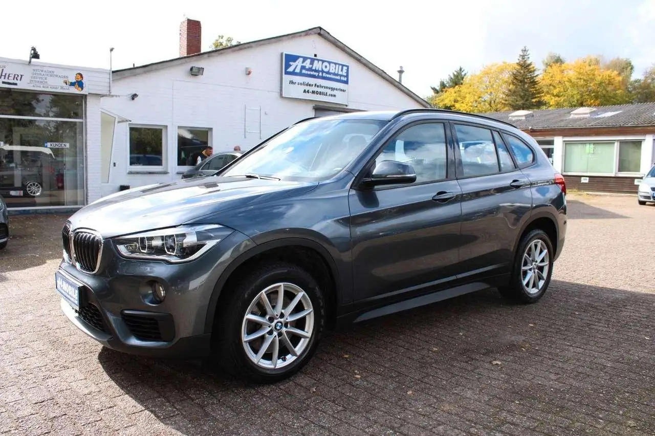 Photo 1 : Bmw X1 2018 Petrol