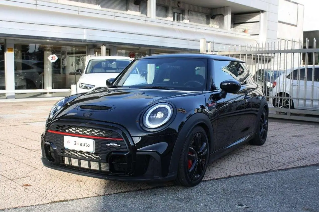 Photo 1 : Mini John Cooper Works 2021 Essence