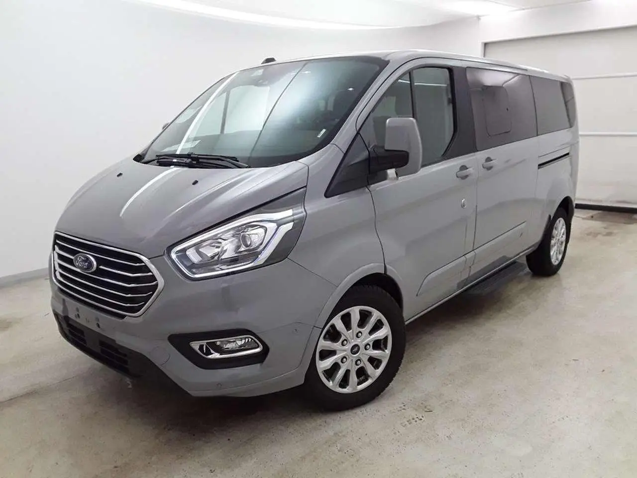 Photo 1 : Ford Tourneo 2023 Diesel