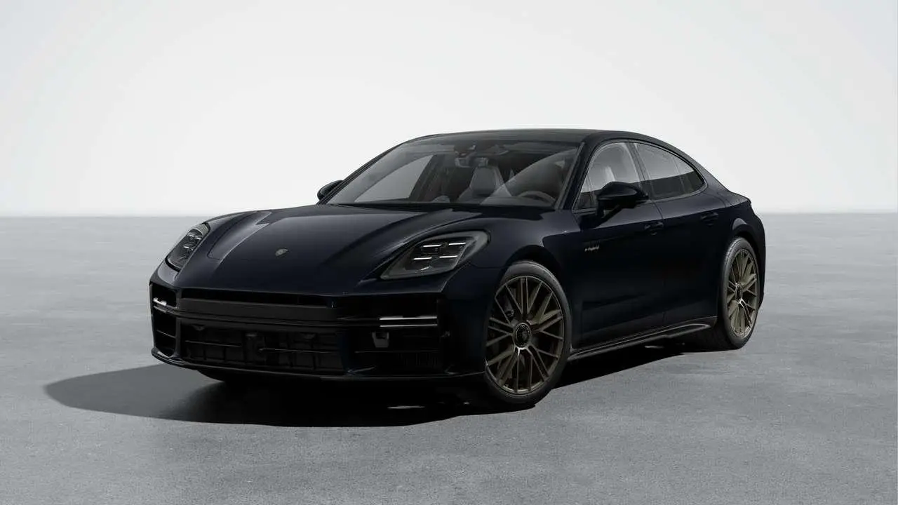 Photo 1 : Porsche Panamera 2024 Hybrid