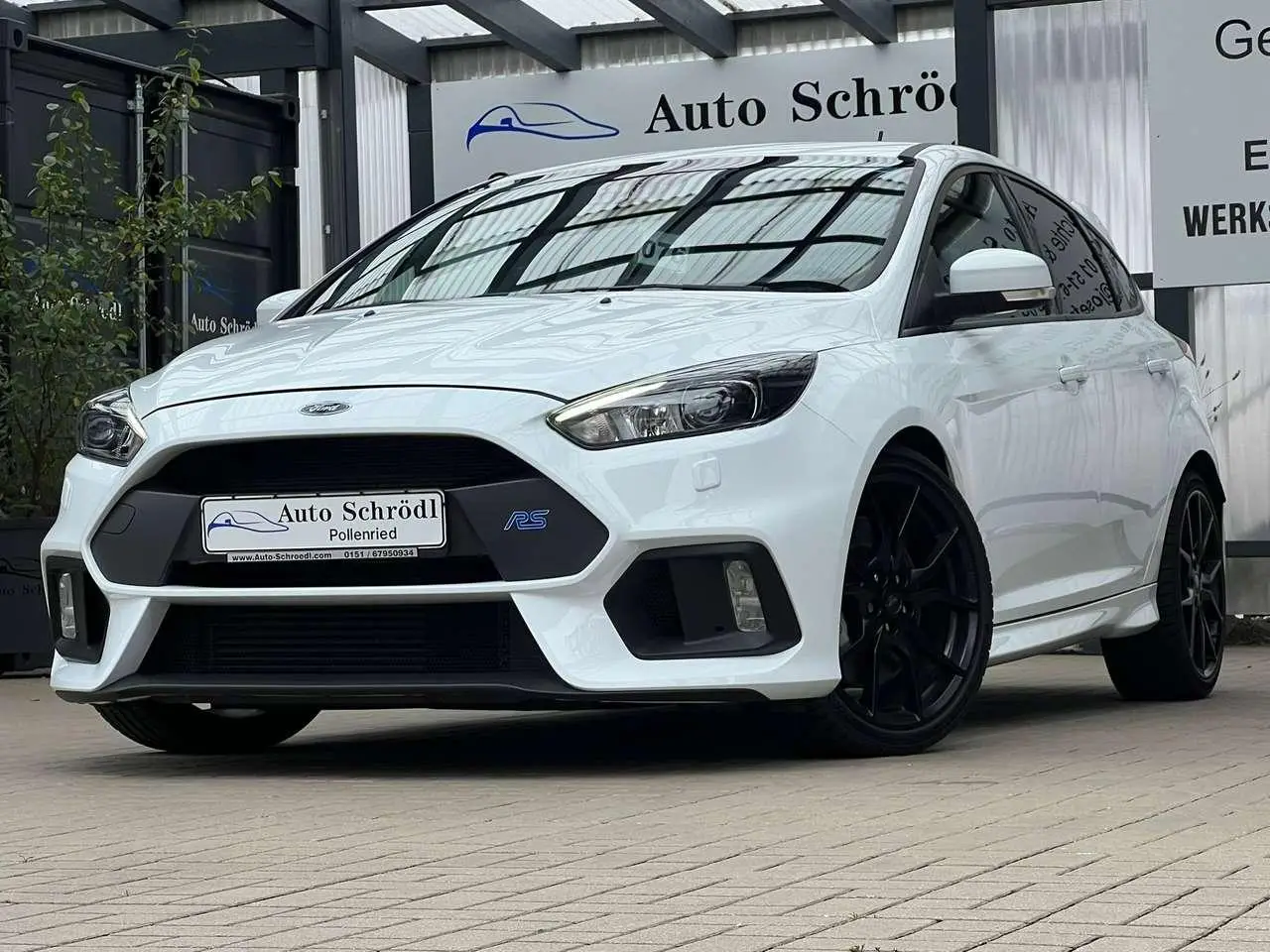 Photo 1 : Ford Focus 2018 Petrol