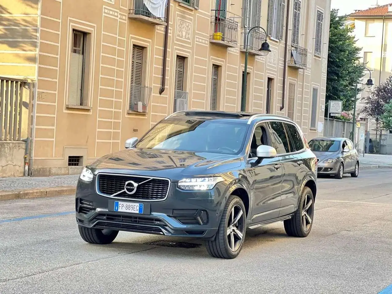 Photo 1 : Volvo Xc90 2018 Hybrid